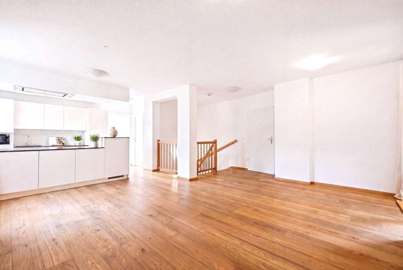Exklusives Wohnen in Neustift am Walde ? Townhouse-Charakter auf drei Ebenen mit Eigengarten /  / 1190&nbsp;Wien / Bild 2